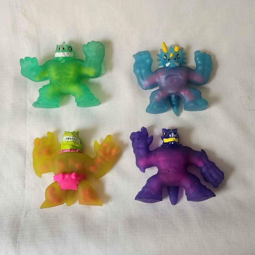 Heroes of Goo Jit Zu Lot 4 Action stretch Figures Mixed Lot Random Series Dino